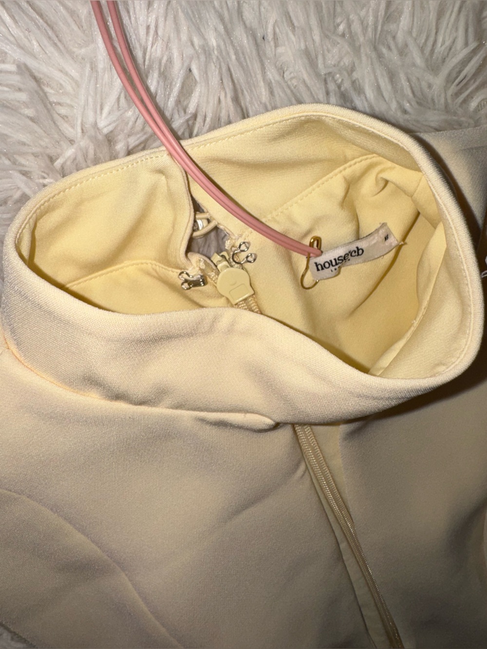 NEW HOUSE OF CB Raphaella Sleeveless Stretch Crepe Yellow butter Gown sz XS - Picture 9 of 10